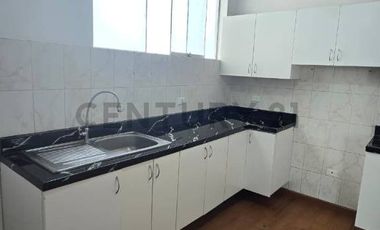 Amplio Dúplex en Chorrillos - Zona Matellini: Tu próximo hogar