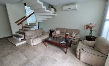 Casa en Residencial Arbolada