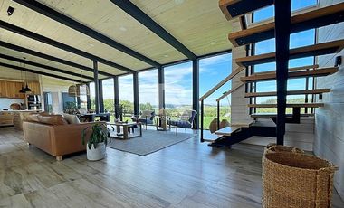 ESPECTACULAR CASA CON VISTA VOLCANES EN LLANQUIHUE