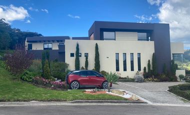 VENTA CASA - Residencia Campestre de Lujo en La Calera