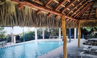 QUINTA EN VENTA EN FRACC. CAMPESTRE PROVIDENCIA. CADEREYTA