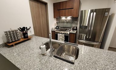 Departamento en renta amueblado en Distrito Piamonte, Qro