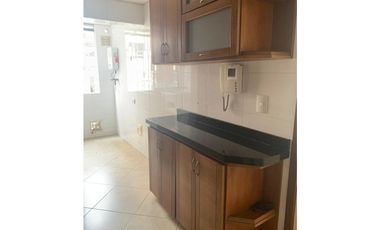 Apto ubicación espectacular en cabecera