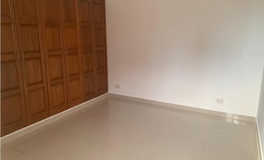 Apto ubicación espectacular en cabecera