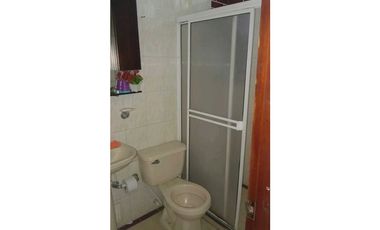 Casa Multifamiliar Ubicación central - 005K