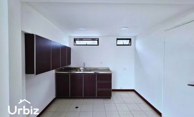 Arriendo Oficina de 357 m² con Terraza en último piso en Chico