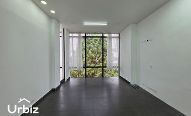 Arriendo Oficina de 357 m² con Terraza en último piso en Chico