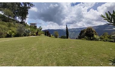 Vendo hermosa finca con SUPERVISTA en Girardota, Loma Los Ochoa