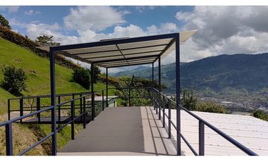 Vendo hermosa finca con SUPERVISTA en Girardota, Loma Los Ochoa