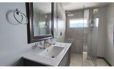 Vendo hermosa finca con SUPERVISTA en Girardota, Loma Los Ochoa