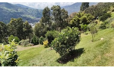 Vendo hermosa finca con SUPERVISTA en Girardota, Loma Los Ochoa
