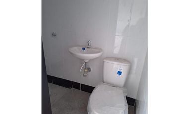 BODEGA-PARQUEADERO CON APARTAMENTOS VILLAVICENCIO