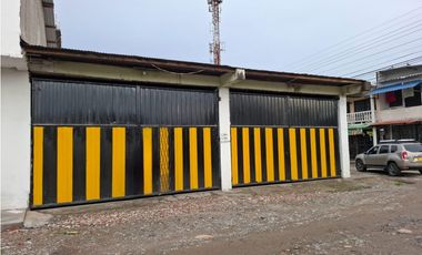 BODEGA-PARQUEADERO CON APARTAMENTOS VILLAVICENCIO