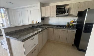 CASA EN VENTA EN LA MACARENA