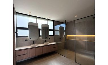 Espectacular casa para estrenar en El Retiro