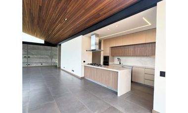 Espectacular casa para estrenar en El Retiro