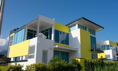 VENTA CASA DE CAMPO DENTRO DE CONDOMINIO EN CHINAUTA CUNDINAMARCA