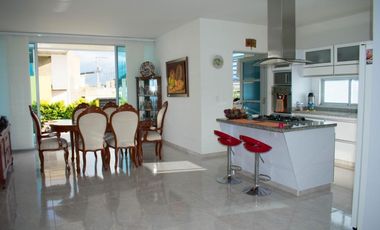 VENTA CASA DE CAMPO DENTRO DE CONDOMINIO EN CHINAUTA CUNDINAMARCA