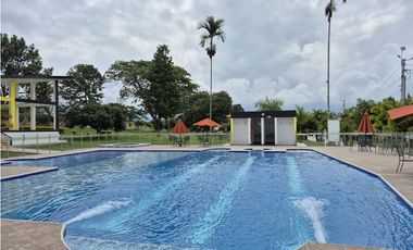 VENTA CASA DE CAMPO DENTRO DE CONDOMINIO EN CHINAUTA CUNDINAMARCA