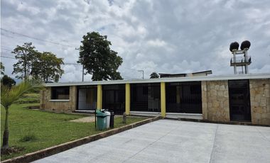 VENTA CASA DE CAMPO DENTRO DE CONDOMINIO EN CHINAUTA CUNDINAMARCA