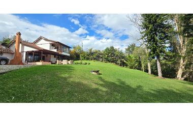 Casa campestre ubicada en el municipio de Rionegro, Antioquia.