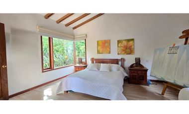 Casa campestre ubicada en el municipio de Rionegro, Antioquia.