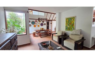 Casa campestre ubicada en el municipio de Rionegro, Antioquia.