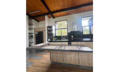 Casa en Arriendo en El Retiro