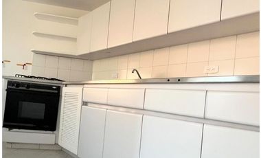 Apartamento en Venta Poblado Yarumos 84m² 3 Hab 2 Garajes