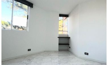 Apartamento en Venta Poblado Yarumos 84m² 3 Hab 2 Garajes