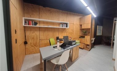 Venta Oficina Castropol con muy buena ubicación