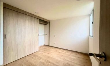 Se arrienda apartamento en Sabaneta