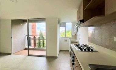 Se arrienda apartamento en Sabaneta