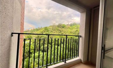 Se arrienda apartamento en Sabaneta