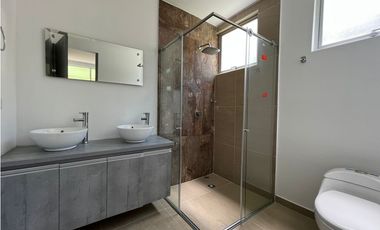 Casa en conjunto en arriendo, San Bernardo del Viento, Manizales