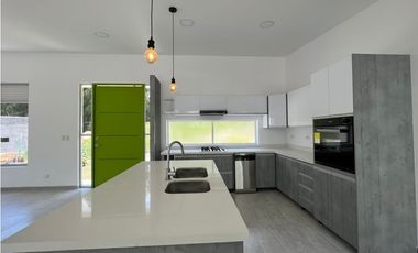 Casa en conjunto en arriendo, San Bernardo del Viento, Manizales