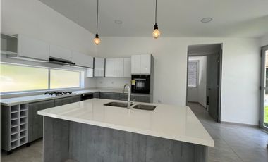 Casa en conjunto en arriendo, San Bernardo del Viento, Manizales