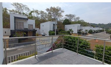 FINCA EN SOPETRAN EN UNIDAD CERRADA