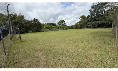 VENTA DE FINCA EN MONTENEGRO, QUINDO, COLOMBIA