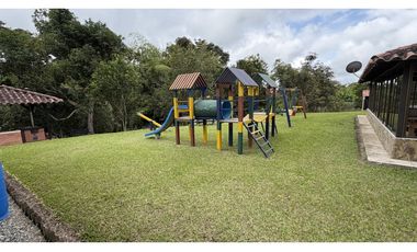 VENTA DE FINCA EN MONTENEGRO, QUINDO, COLOMBIA