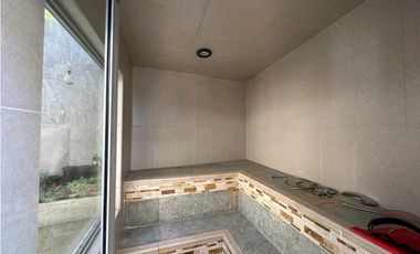 Venta Casa Cola Del Zorro Poblado Medellín