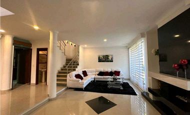Venta Casa Cola Del Zorro Poblado Medellín