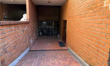 Venta Casa Cola Del Zorro Poblado Medellín