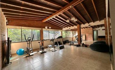 Venta Casa Cola Del Zorro Poblado Medellín