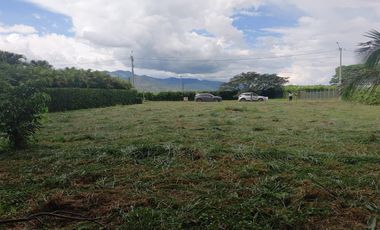 VENDO LOTE EN CONDOMINIO EN 1500 MTRS