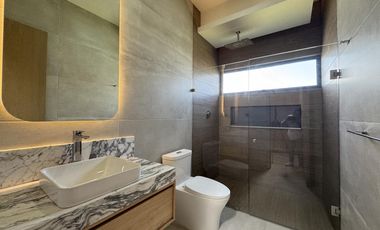 CASA DE UN NIVEL EN VENTA EN MARINA DE PUNTA TIBURÓN