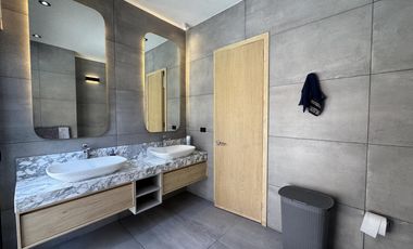 CASA DE UN NIVEL EN VENTA EN MARINA DE PUNTA TIBURÓN
