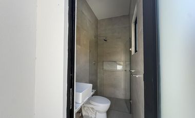 CASA DE UN NIVEL EN VENTA EN MARINA DE PUNTA TIBURÓN