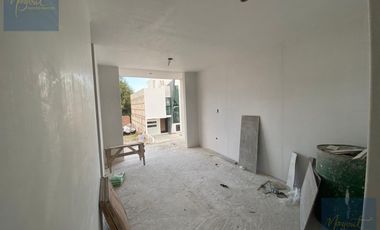 Casa en venta con cuatro recamaras y terraza en Tlaxcala