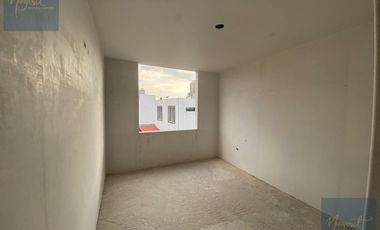 Casa en venta con cuatro recamaras y terraza en Tlaxcala